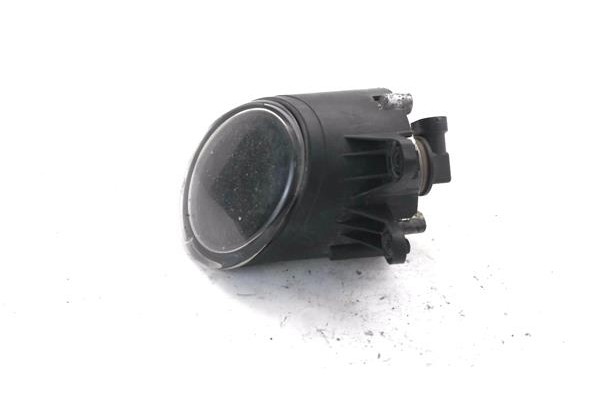 Recambio de faro antiniebla derecho para audi a4 berlina (8e) 1.9 tdi (96kw) referencia OEM IAM 0305063002 82431002S 