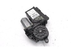 MOTOR ELEVALUNAS DELANTERO IZQUIERDO 5WK48718BBF 0130821764 