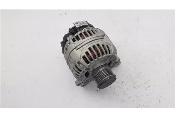 Recambio de alternador para audi a4 berlina (8e) 1.9 tdi (96kw) referencia OEM IAM 8EL011710791 26006944 