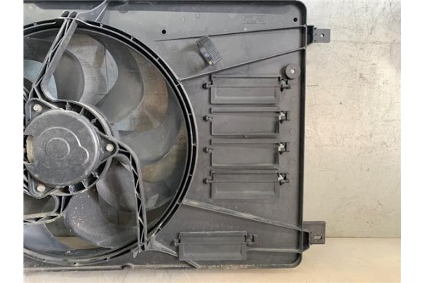 Recambio de electroventilador para ford mondeo berlina (ca2) 1.8 ambiente referencia OEM IAM 6G918C607PC 8240563 
