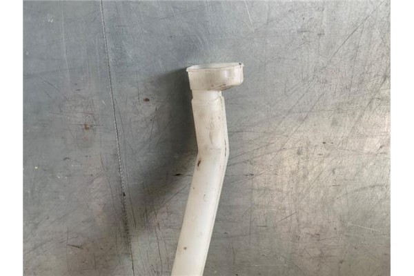 Recambio de deposito limpiaparabrisas para opel vivaro 1.9 dti referencia OEM IAM 8200506740 8200506738 