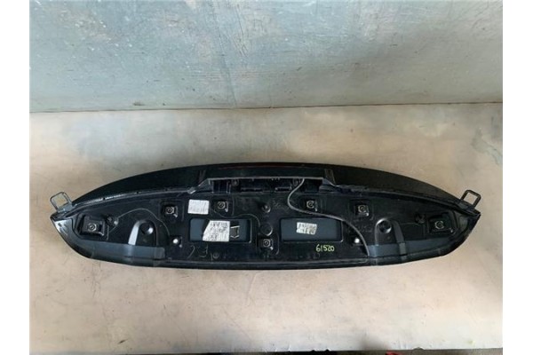 Recambio de aleron trasero para renault clio iv 1.2 expression referencia OEM IAM 960307284R T0000112993 