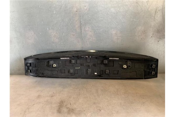 Recambio de aleron trasero para renault scenic iv 1.3 tce referencia OEM IAM 960305857R  
