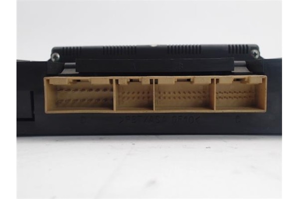 Recambio de mandos climatizador para audi a3 (8l) referencia OEM IAM (8L0820043B) (5HB007608-00) 