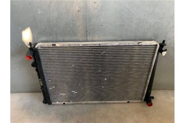 Recambio de radiador para hyundai h-1 furgón 2.5 td referencia OEM IAM 2002039 53371 
