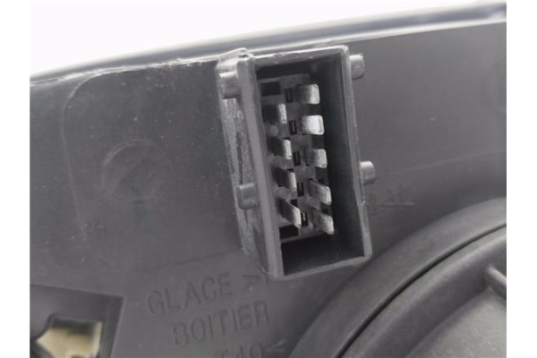 Recambio de faro delantero dcho para peugeot 307 break (3e) 2.0 hdi 110 referencia OEM IAM 9641615680 89309081 