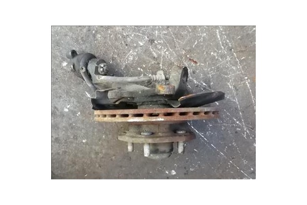 Recambio de mangueta delantero izquierda para hyundai h100 furgón 2.5 d referencia OEM IAM   