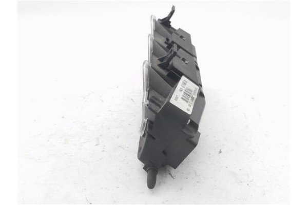 Recambio de cuadro instrumentos para alfa romeo 159 sportwagon (140) 1.9 jtdm 16v distinctive referencia OEM IAM 60696626 A2C530