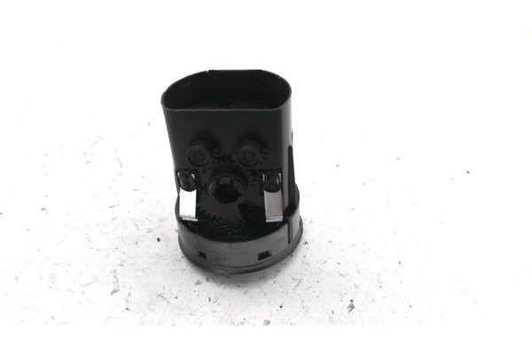 Recambio de rejilla entrada de aire para alfa romeo 159 sportwagon (140) 1.9 jtdm 16v distinctive referencia OEM IAM LS376630 ST