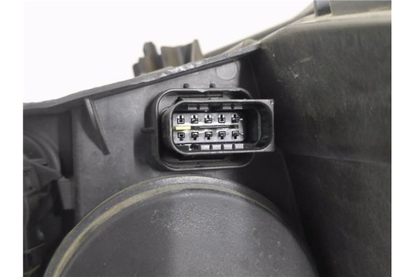 Recambio de faro delantero dcho para peugeot 3008 1.2 allure referencia OEM IAM 1616878080 90094693 