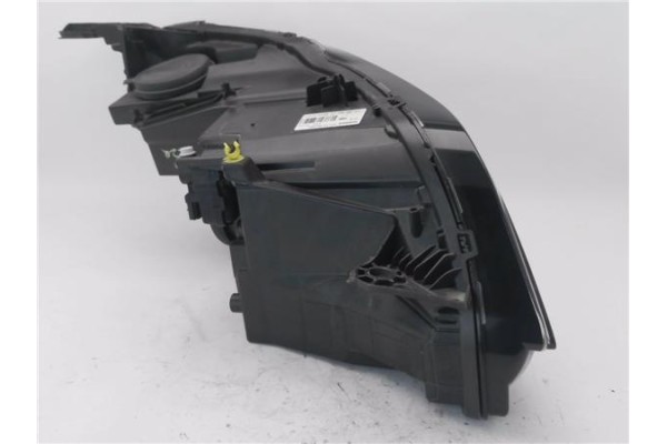 Recambio de faro delantero izquierdo para peugeot 3008 1.2 allure referencia OEM IAM 0467847333 90094696 