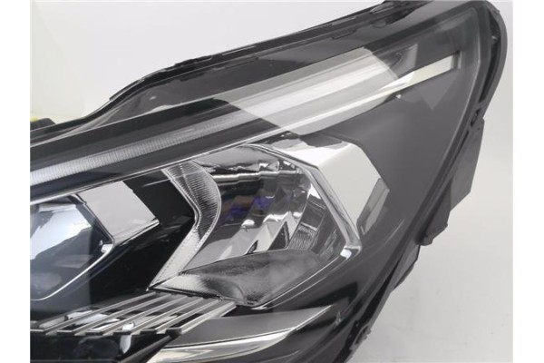 Recambio de faro delantero izquierdo para peugeot 3008 1.2 allure referencia OEM IAM 0467847333 90094696 
