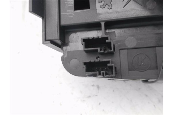 Recambio de mando intermitencia para peugeot 3008 1.2 allure referencia OEM IAM 98262594ZD 98035106ZD 