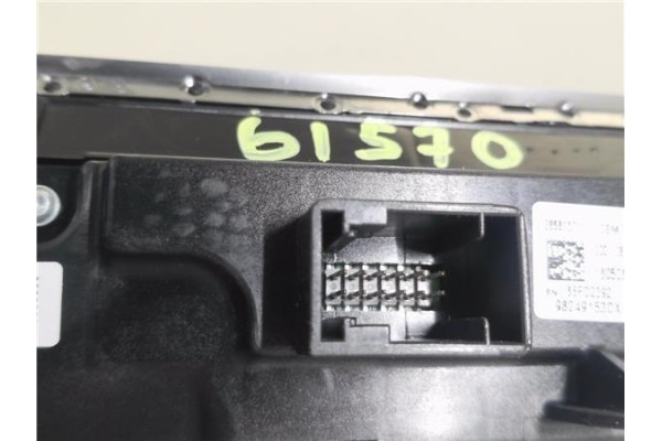 Recambio de mando multifuncion para peugeot 3008 1.2 allure referencia OEM IAM 98249153DX 28581371 