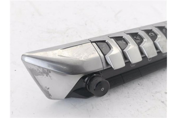 Recambio de mando multifuncion para peugeot 3008 1.2 allure referencia OEM IAM 98249153DX 28581371 