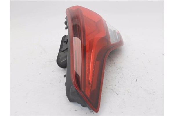 Recambio de piloto porton trasero derecho para renault scenic iv 1.3 tce referencia OEM IAM 265509208R  