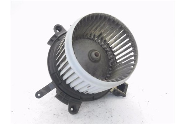 Recambio de motor calefaccion para peugeot 3008 1.2 allure referencia OEM IAM 5P1330400  