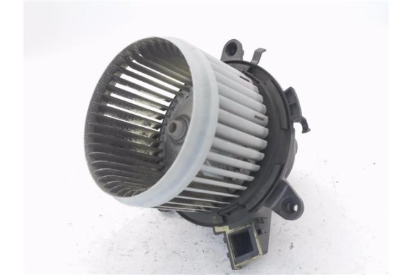 Recambio de motor calefaccion para peugeot 3008 1.2 allure referencia OEM IAM 5P1330400  