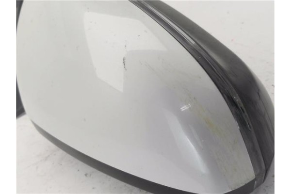 Recambio de retrovisor electrico derecho para peugeot 3008 1.2 allure referencia OEM IAM E20415163  