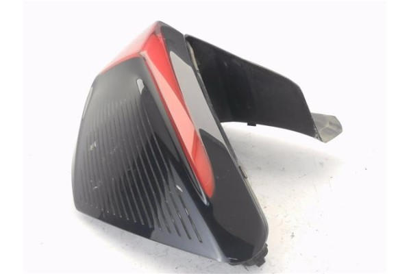 Recambio de piloto trasero derecho para peugeot 3008 1.2 allure referencia OEM IAM 9810477080 81550201 