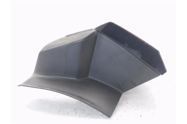 Recambio de piloto trasero derecho para peugeot 3008 1.2 allure referencia OEM IAM 9810477080 81550201 