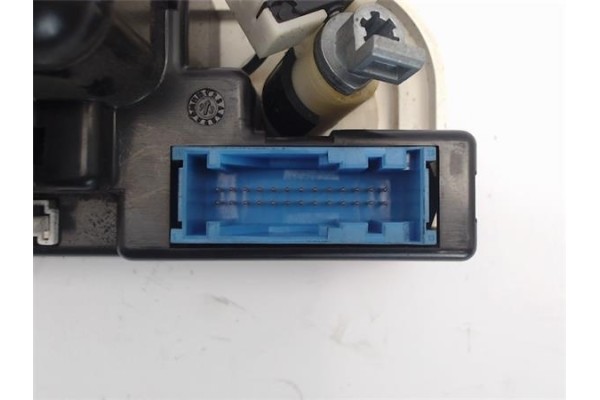 Recambio de mandos climatizador para bmw serie 3 berlina (e36) referencia OEM IAM 64111387340  