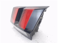 Recambio de piloto porton trasero derecho para peugeot 3008 1.2 allure referencia OEM IAM 9810477780  