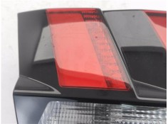 Recambio de piloto porton trasero izquierdo para peugeot 3008 1.2 allure referencia OEM IAM 9810477880 81560101 