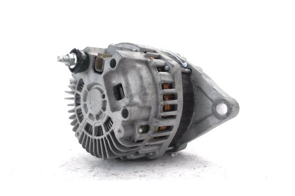 Recambio de alternador para dodge caliber (pm) 2.0 se referencia OEM IAM A2TJ0481 EAA223903 