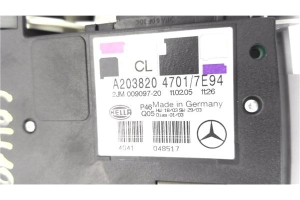 Recambio de luz delantero central techo para mercedes-benz clase c (bm 203) sportcoupe 1.8 c 200 compressor (203.742) referencia