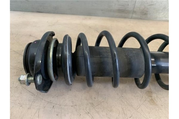Recambio de amortiguador delantero izquierdo para mitsubishi space star (a00) 1.2 motion referencia OEM IAM 4040A410 4060A379 
