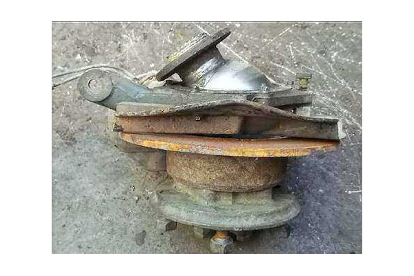 Recambio de mangueta delantero izquierda para land rover discovery ii (lj, lt) 2.5 tdi referencia OEM IAM   