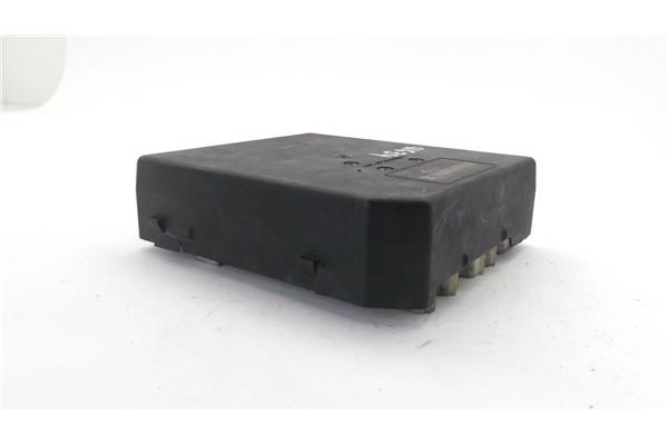Recambio de módulo electrónico para renault megane iii berlina 5p 1.5 expression referencia OEM IAM 284B60008R  
