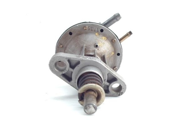Recambio de bomba combustible para renault r 21 berlina (b/l48) referencia OEM IAM 3736L5  