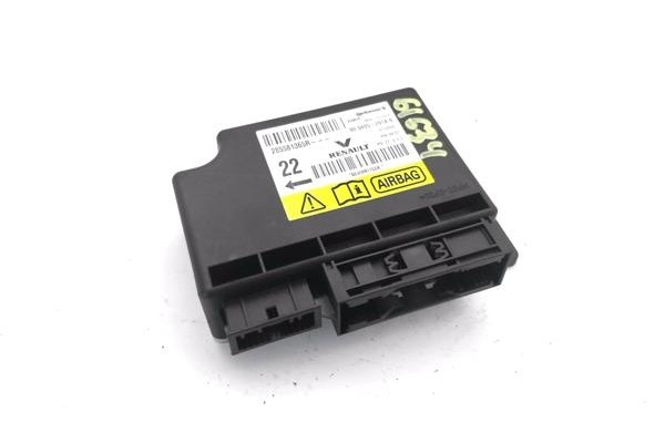 Recambio de centralita airbag para renault megane iii berlina 5p 1.5 expression referencia OEM IAM 285581365R  