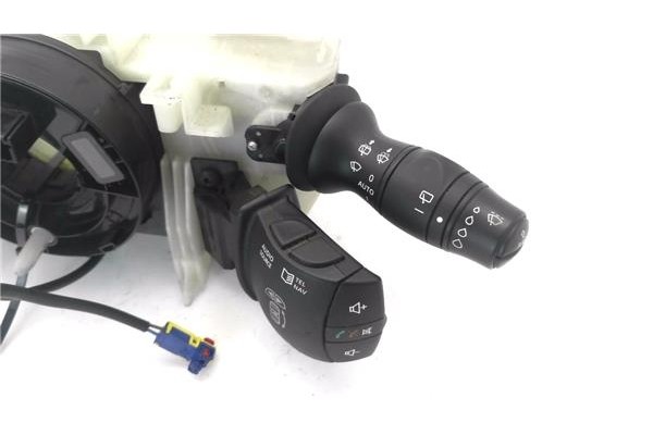 Recambio de mando intermitencia para renault megane iii berlina 5p 1.5 expression referencia OEM IAM 255670019R 255520014R 