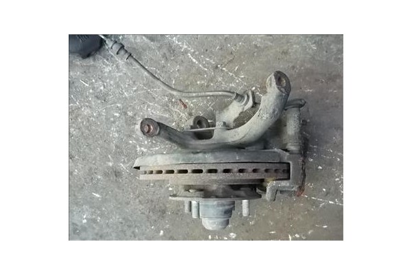 Recambio de mangueta delantero izquierda para nissan vanette furgón (c22) 2.0 d referencia OEM IAM   