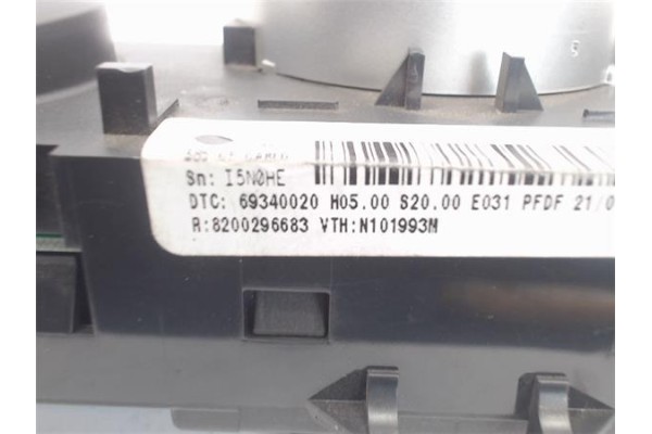 Recambio de mandos climatizador para renault clio iii referencia OEM IAM (8200296683) (69340020) 