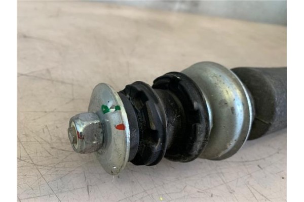 Recambio de amortiguador trasero derecho para mitsubishi space star (a00) 1.2 motion referencia OEM IAM 4162A199 4140A464 