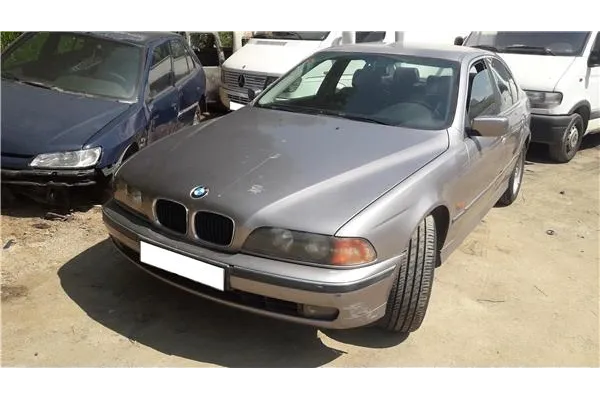 bmw serie 5 berlina (e39) del año 1999