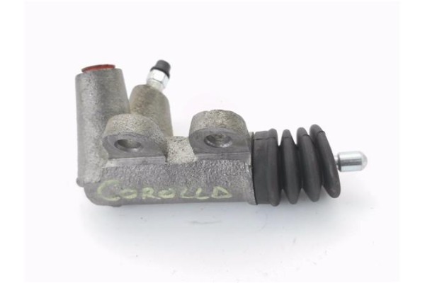 Recambio de bombin embrague para toyota corolla (e11) 1.6 (ae111_) referencia OEM IAM ADT33601  
