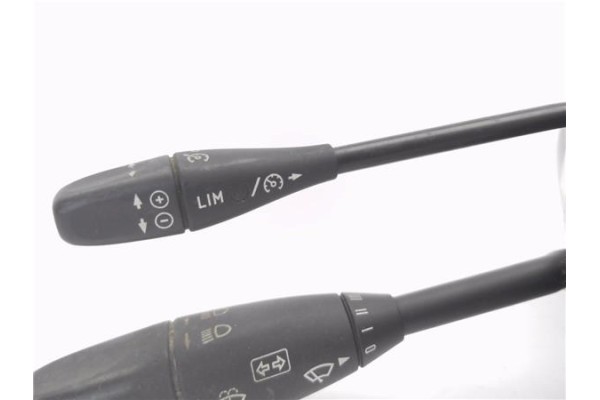Recambio de mando limpiaparabrisas para mercedes-benz clase e (bm 211) berlina 2.7 e 270 cdi (211.016) referencia OEM IAM 540054