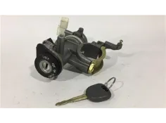 Recambio de clausor para kia carens (rs) 2.0 crdi referencia OEM IAM 45261A  