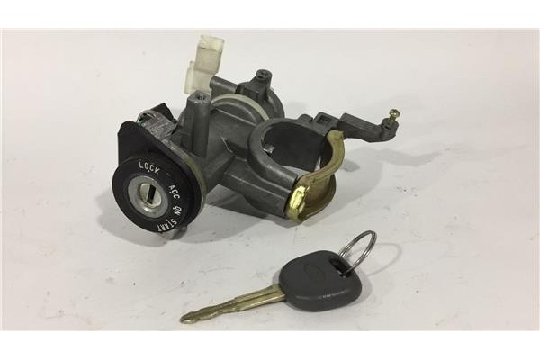 Recambio de clausor para kia carens (rs) 2.0 crdi referencia OEM IAM 45261A  