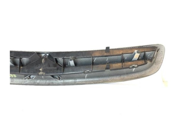 Recambio de rejilla capo para citroen xsara picasso 1.6 referencia OEM IAM 9650059377  