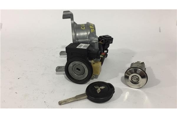 Recambio de llave para mitsubishi colt cz3 berl. 5 (z30a) 1.1 inform (d) referencia OEM IAM MR955230 36387100 