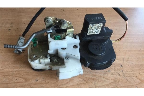 Recambio de cierre electromagnetico trasero derecho para rover rover 45 (rt) 1.4 classic (4-ptas.) referencia OEM IAM   