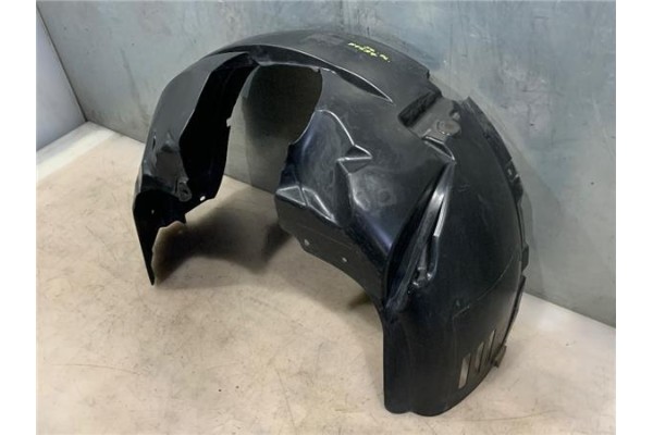 Recambio de protector pase rueda delantero izquierdo para ford fiesta vi 1.25 referencia OEM IAM 1868570  