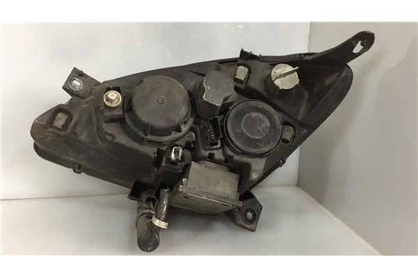 Recambio de faro delantero dcho para citroen c5 berlina 2.0 hdi referencia OEM IAM 9639319880 89005175 