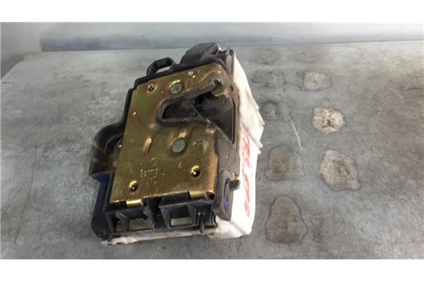 Recambio de cierre electromagnetico trasero izquierdo para seat ibiza (6k)(1993) 1.4 i referencia OEM IAM 6K4839015  